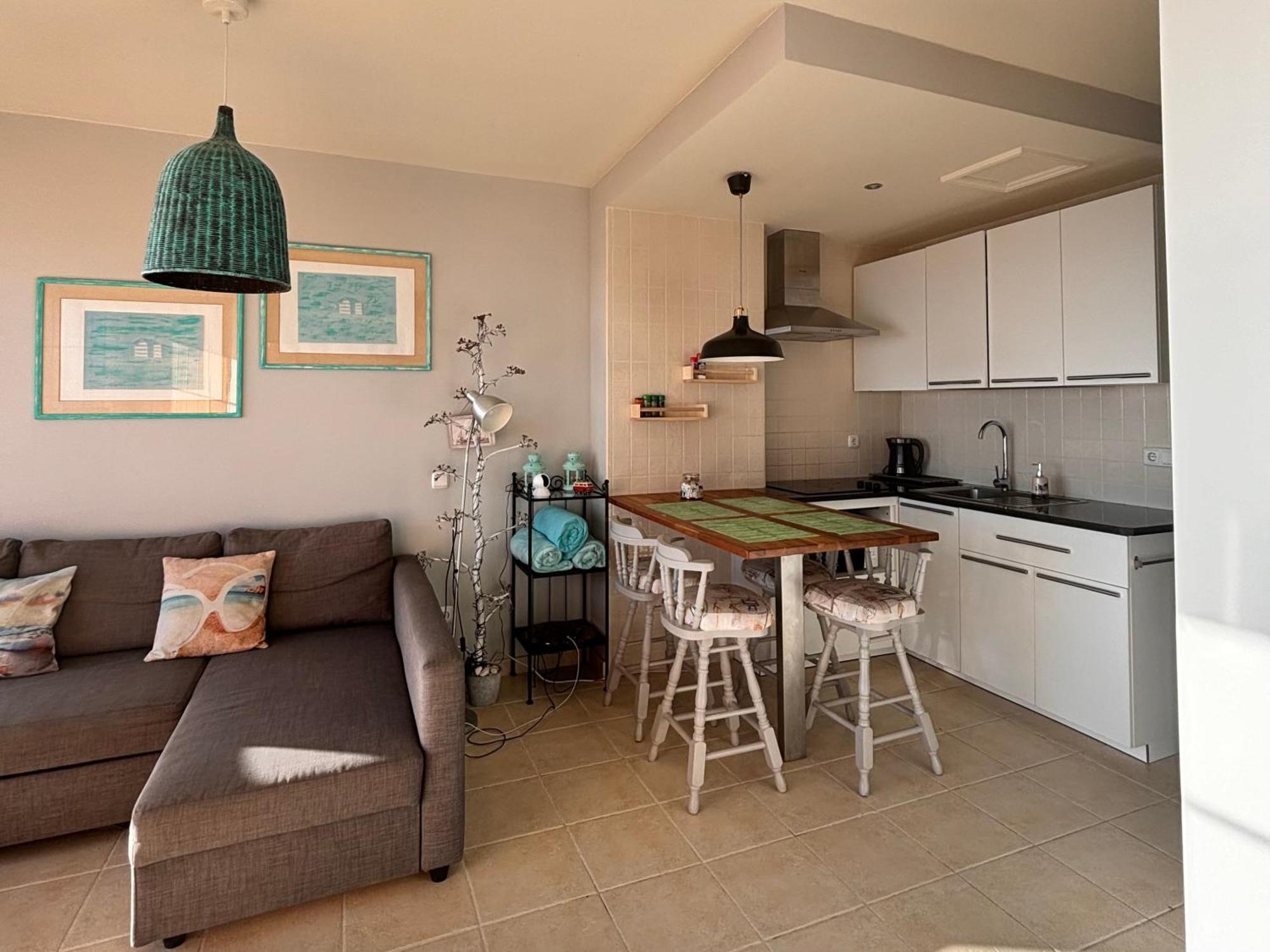 Penthouse Sunrise Blue Ocean View Apartment กอสตากาลมา ภายนอก รูปภาพ